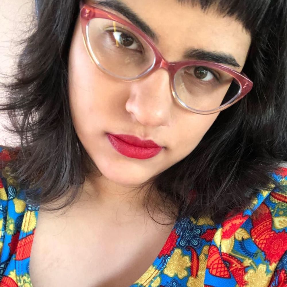 Meet your Posher, Shana